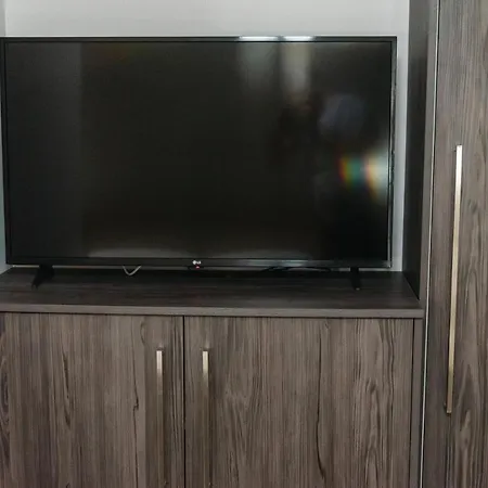 Elegant Decorated House - Free Private Parking! Apartment Iraklio